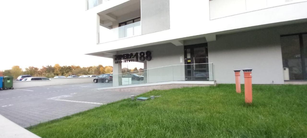 North Pipera Apartment W Parking & Self Check In Voluntari Bagian luar foto