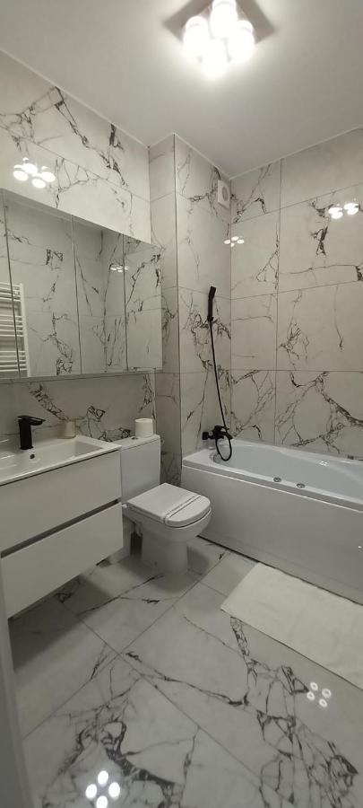 North Pipera Apartment W Parking & Self Check In Voluntari Bagian luar foto