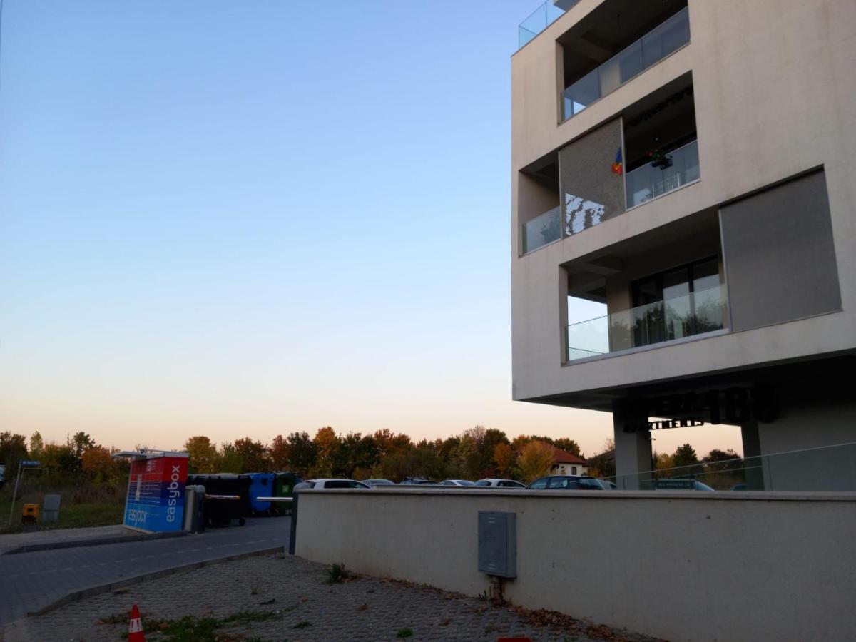 North Pipera Apartment W Parking & Self Check In Voluntari Bagian luar foto